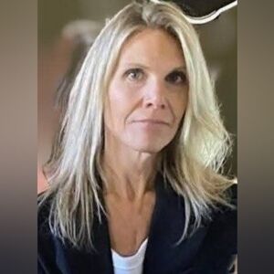 Meet your Posher, Rebecca